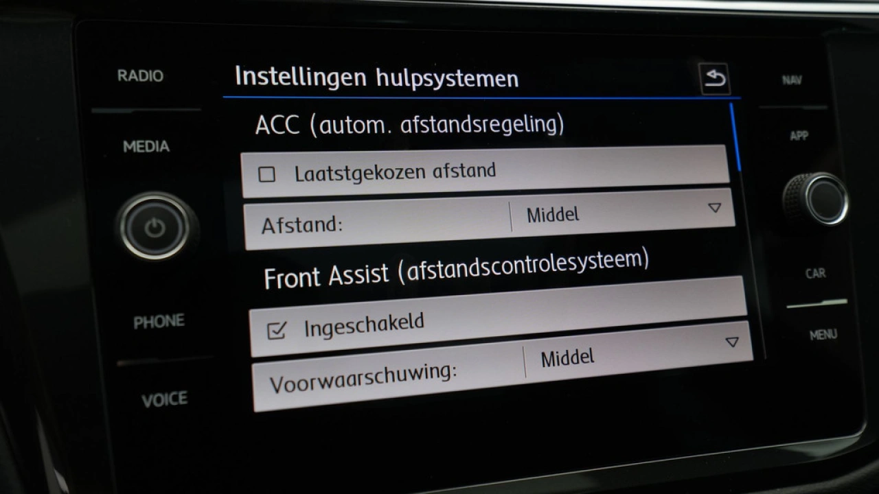 Volkswagen Tiguan 1.5 TSI ACT 150pk DSG Highline R-Line