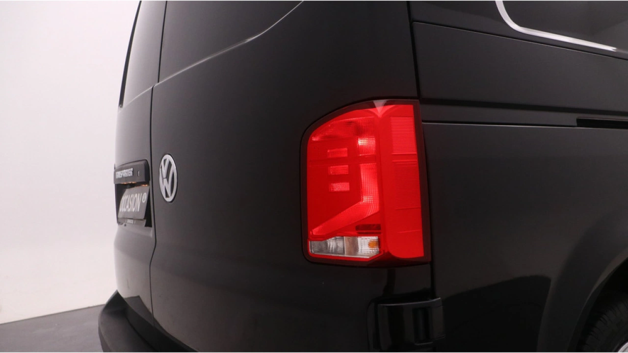 VW Bedrijfswagens Transporter L2H1 2.0 TDI 150pk DSG Comfortline