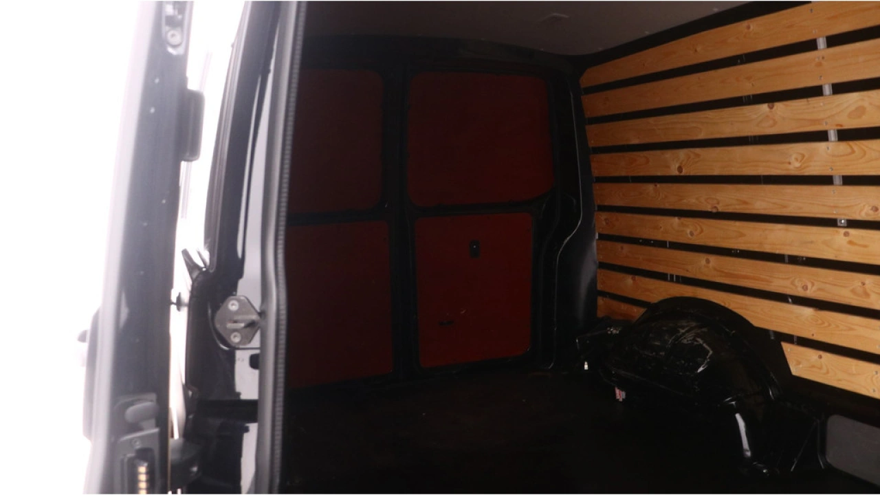 VW Bedrijfswagens Transporter L2H1 2.0 TDI 150pk DSG Comfortline