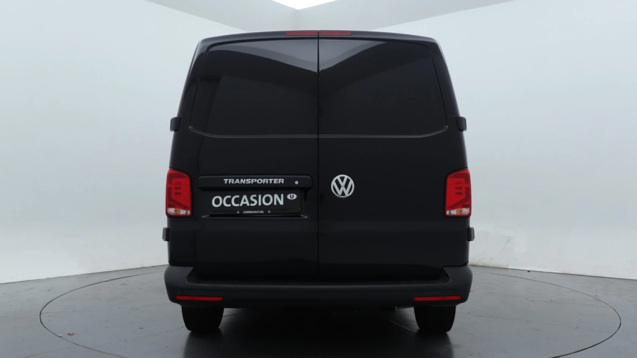 VW Bedrijfswagens Transporter L2H1 2.0 TDI 150pk DSG Comfortline