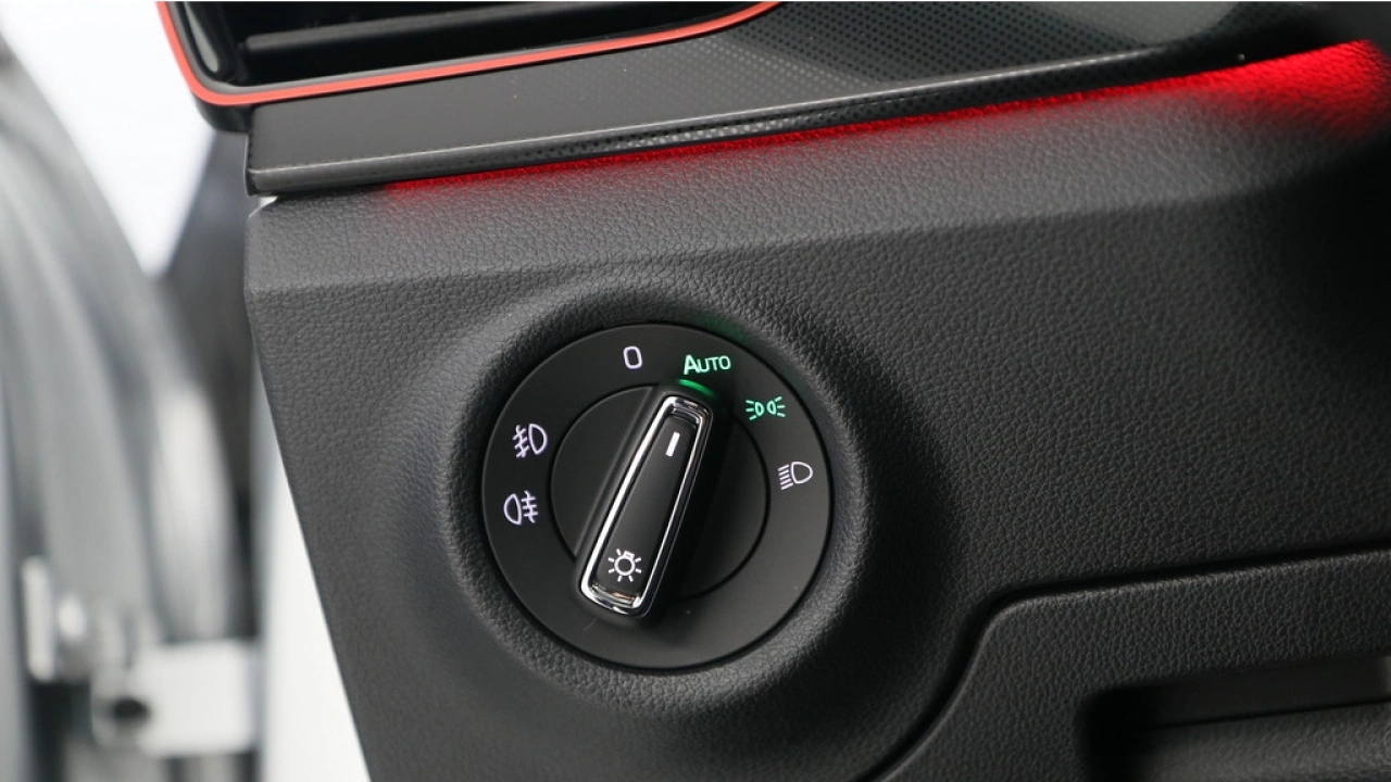 Škoda Scala 1.0 TSI 110pk Sport Business DSG