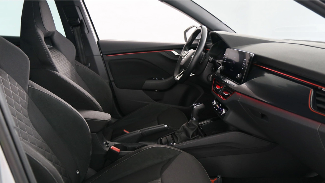 Škoda Scala 1.0 TSI 110pk Sport Business DSG