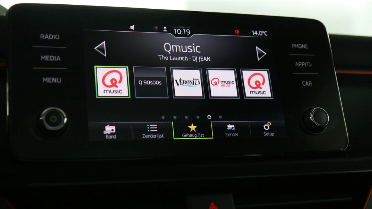 Škoda Scala 1.0 TSI 110pk Sport Business DSG