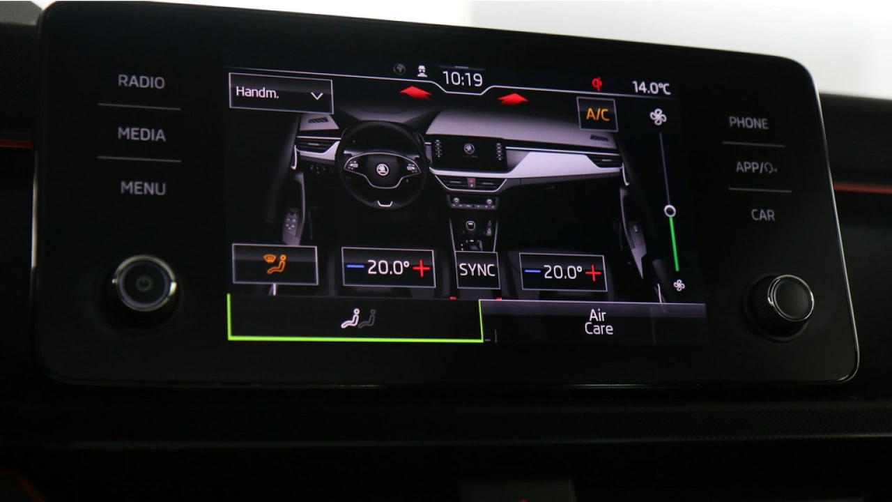 Škoda Scala 1.0 TSI 110pk Sport Business DSG