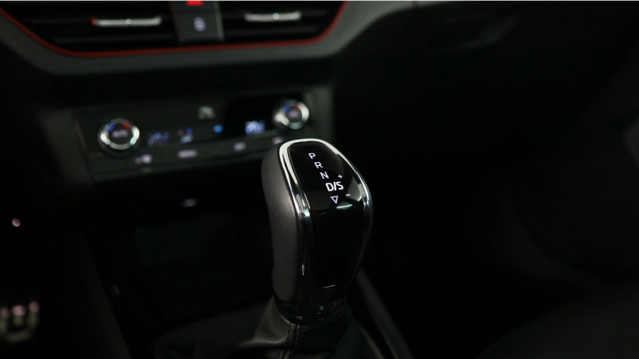 Škoda Scala 1.0 TSI 110pk Sport Business DSG