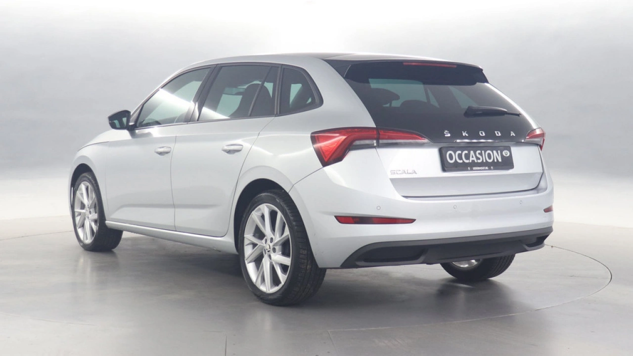 Škoda Scala 1.0 TSI 110pk Sport Business DSG