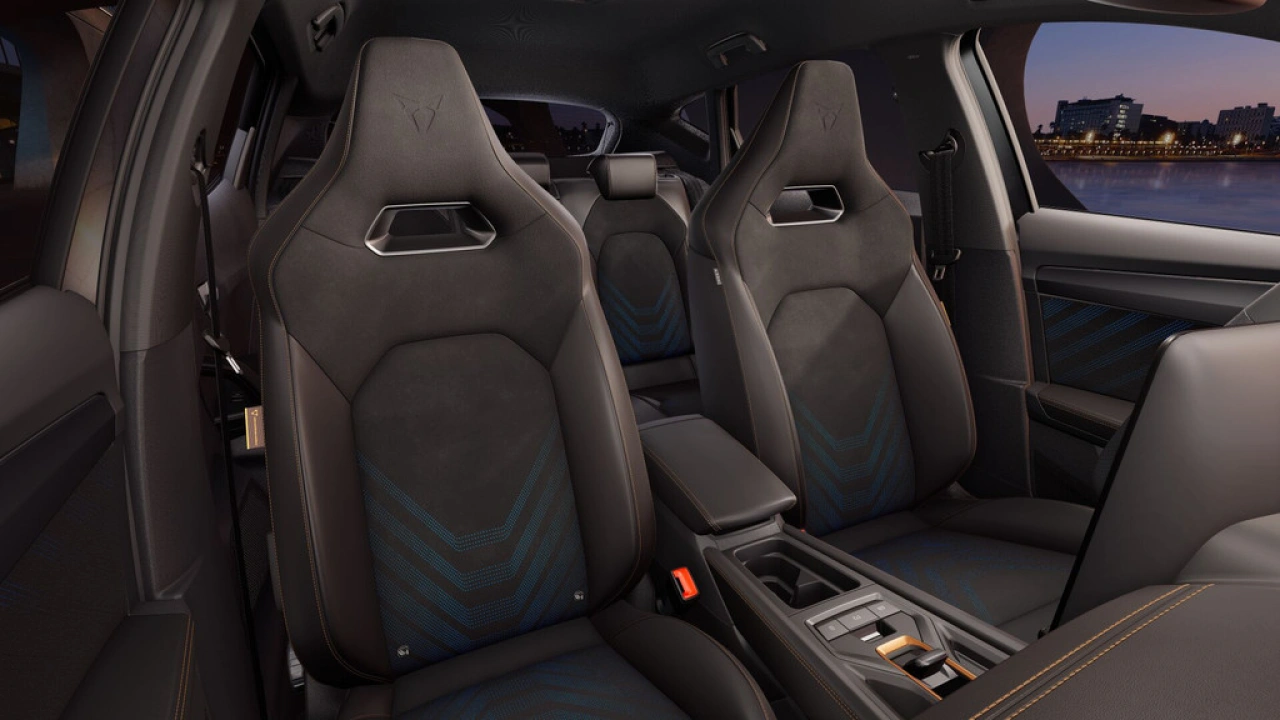 CUPRA Formentor 1.5 TSI e-Hybrid 204 6DSG Business