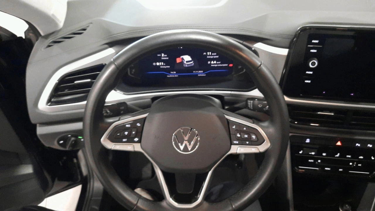 Volkswagen T-Roc 1.0 TSI Life Business | Privacy Glass | Camera | 17