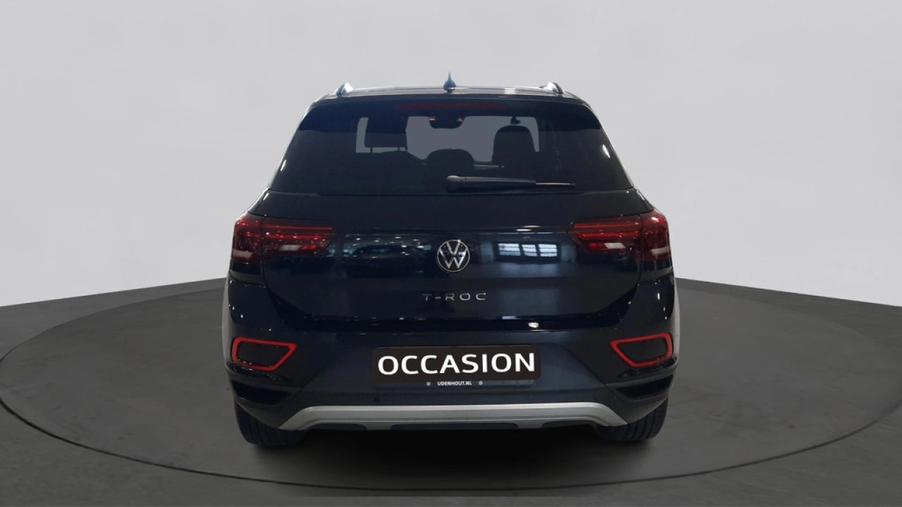 Volkswagen T-Roc 1.0 TSI Life Business | Privacy Glass | Camera | 17