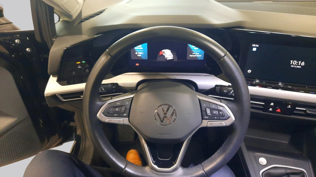 Volkswagen Golf Variant 1.0 TSI Life Business | Ergo stoelen | App Connect | Navigatie