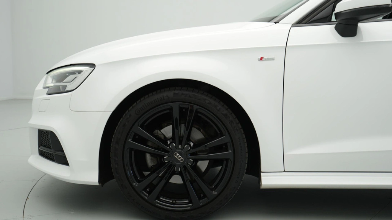 Audi A3 Sportback 35 TFSI CoD 150pk S-Tronic Sport S-Line Edition