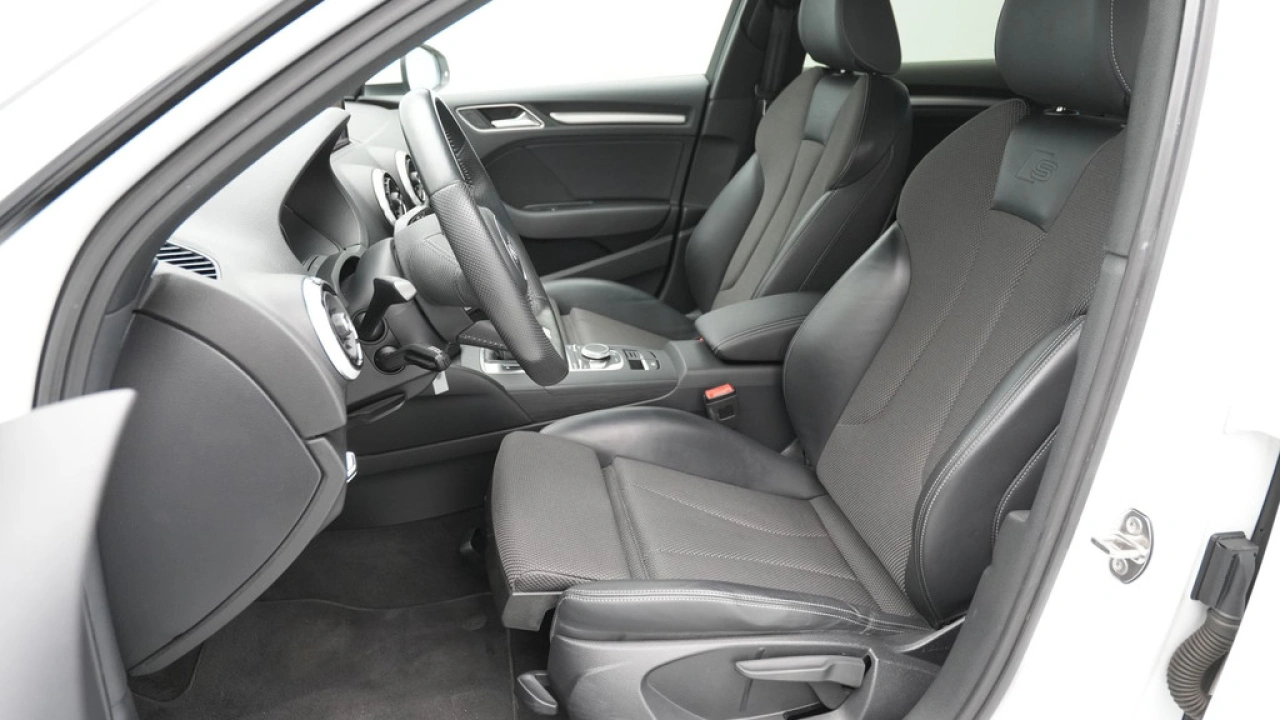 Audi A3 Sportback 35 TFSI CoD 150pk S-Tronic Sport S-Line Edition