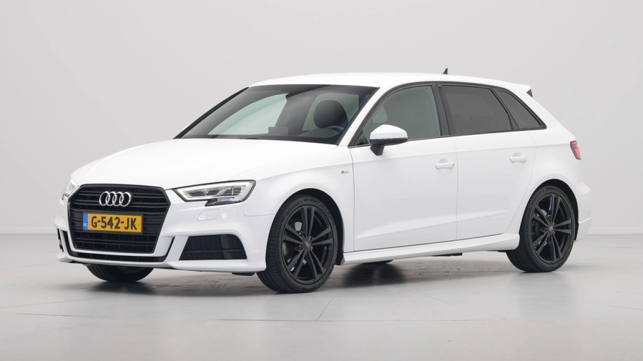 Audi A3 Sportback 35 TFSI CoD 150pk S-Tronic Sport S-Line Edition