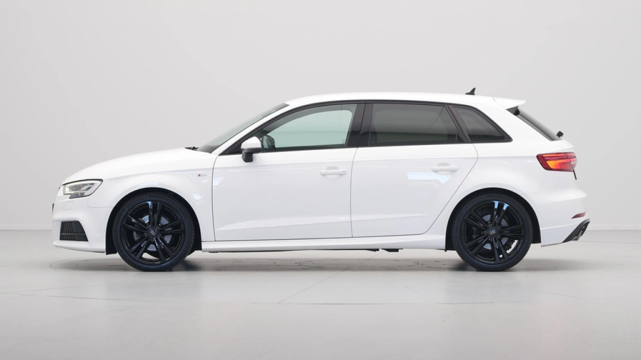 Audi A3 Sportback 35 TFSI CoD 150pk S-Tronic Sport S-Line Edition