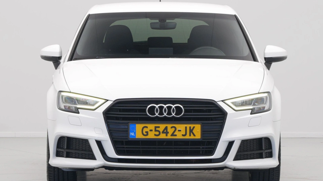 Audi A3 Sportback 35 TFSI CoD 150pk S-Tronic Sport S-Line Edition