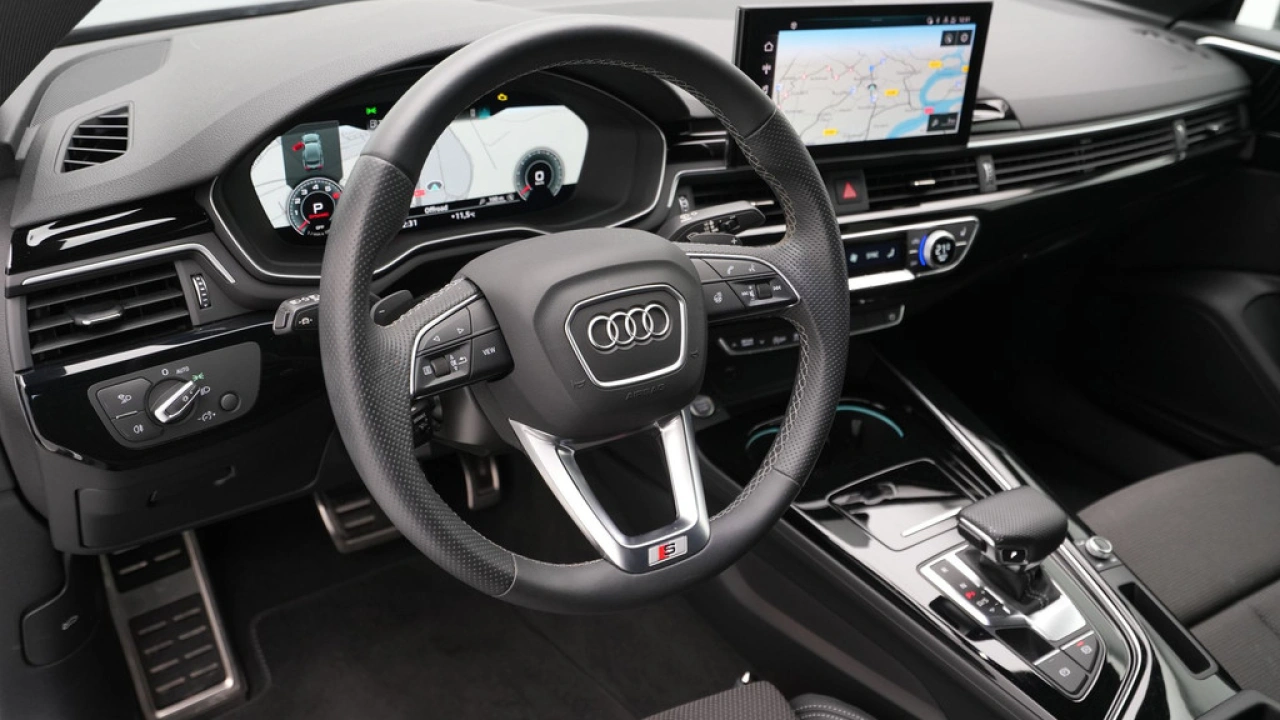 Audi A5 Sportback 35 TFSI 150pk S-Tronic S-Line edition Competition