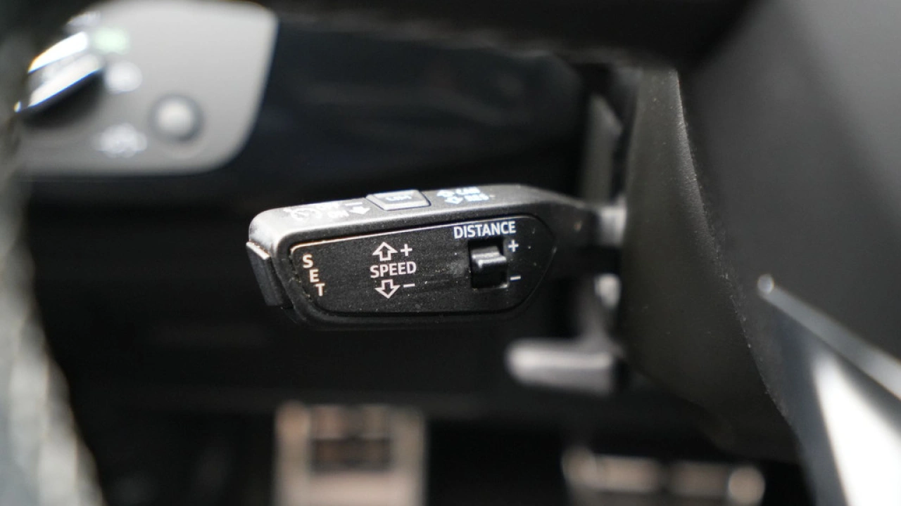 Audi A5 Sportback 35 TFSI 150pk S-Tronic S-Line edition Competition