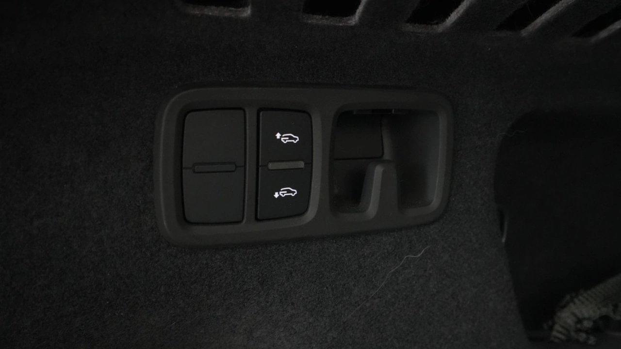 Audi Q8 55 TFSI e quattro 395pk Pro Line S-Line