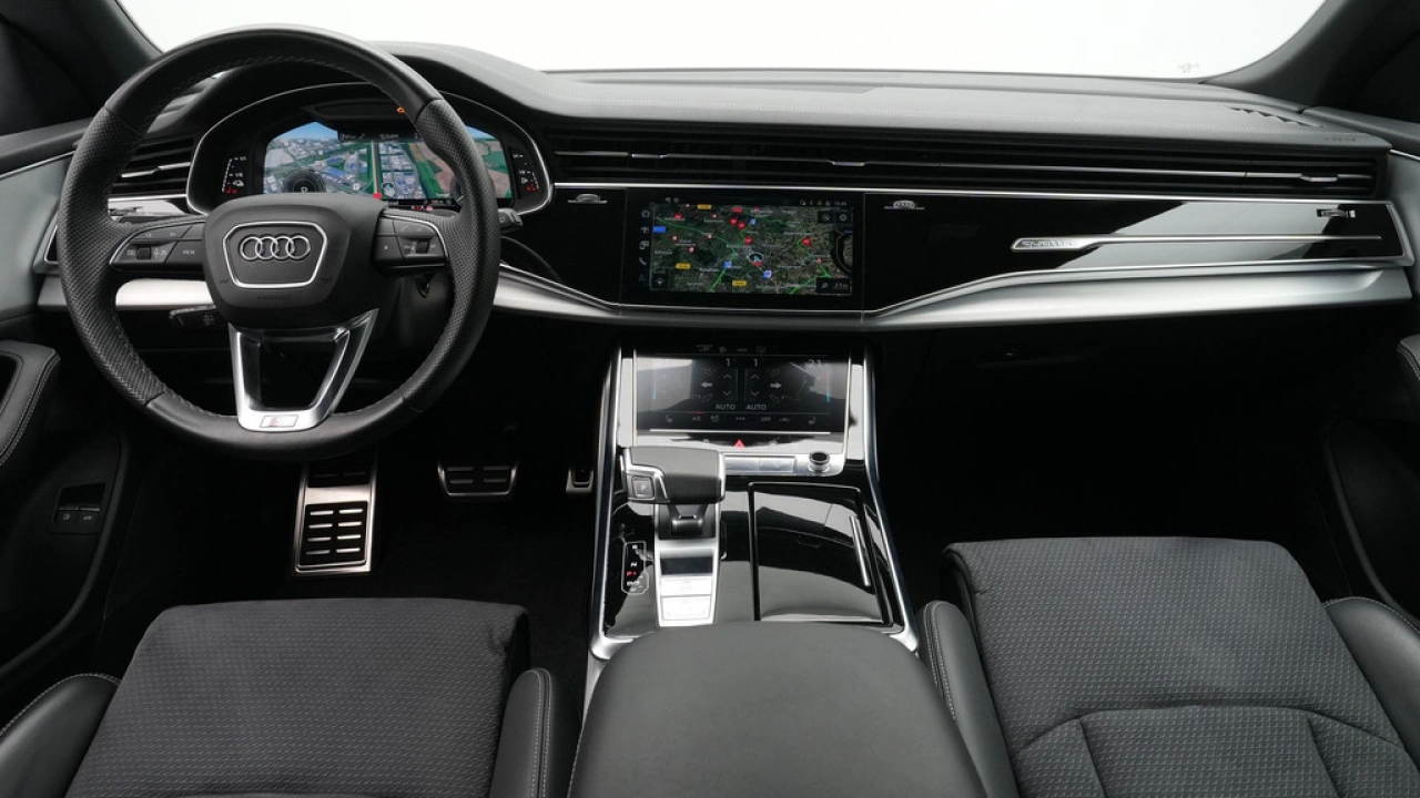 Audi Q8 55 TFSI e quattro 395pk Pro Line S-Line