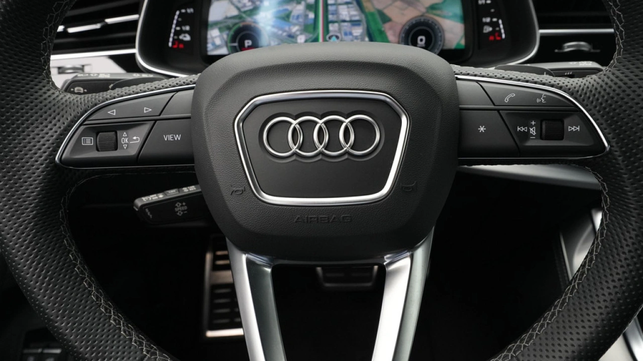 Audi Q8 55 TFSI e quattro 395pk Pro Line S-Line
