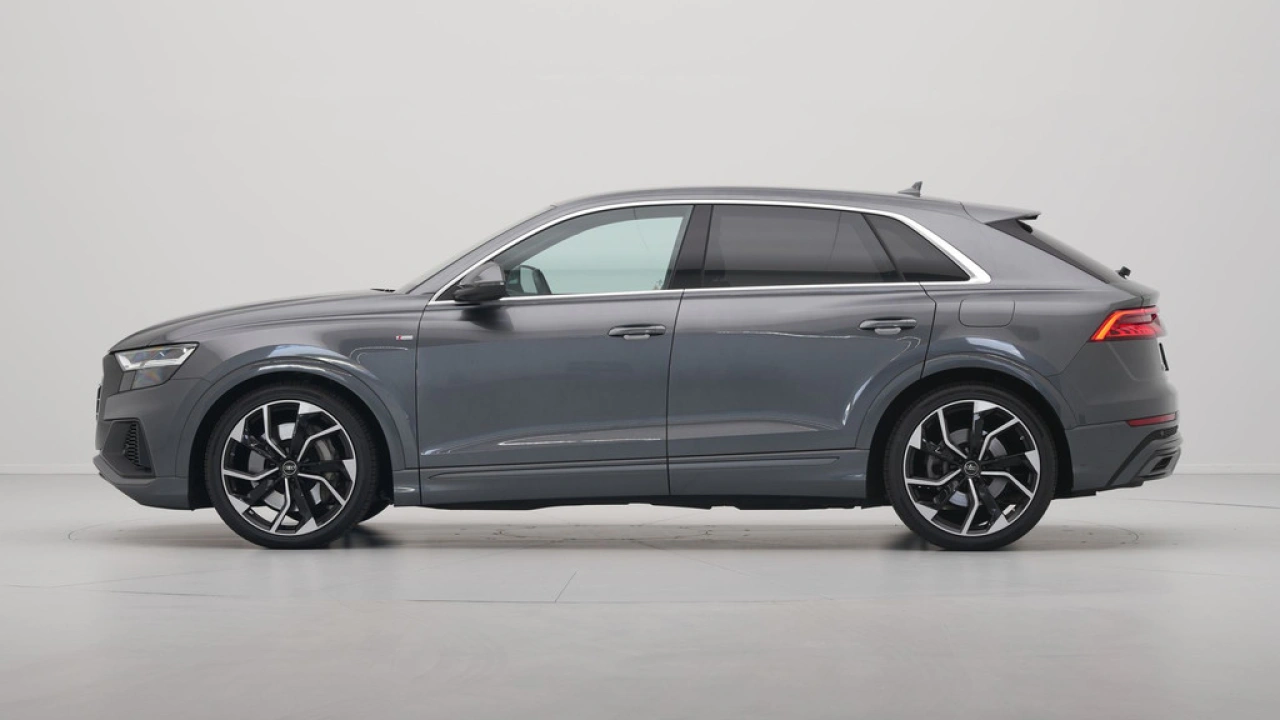 Audi Q8 55 TFSI e quattro 395pk Pro Line S-Line