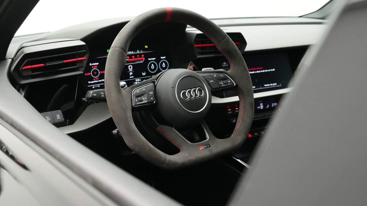 Audi RS3 Limousine 2.5 TFSI RS 3 Quattro