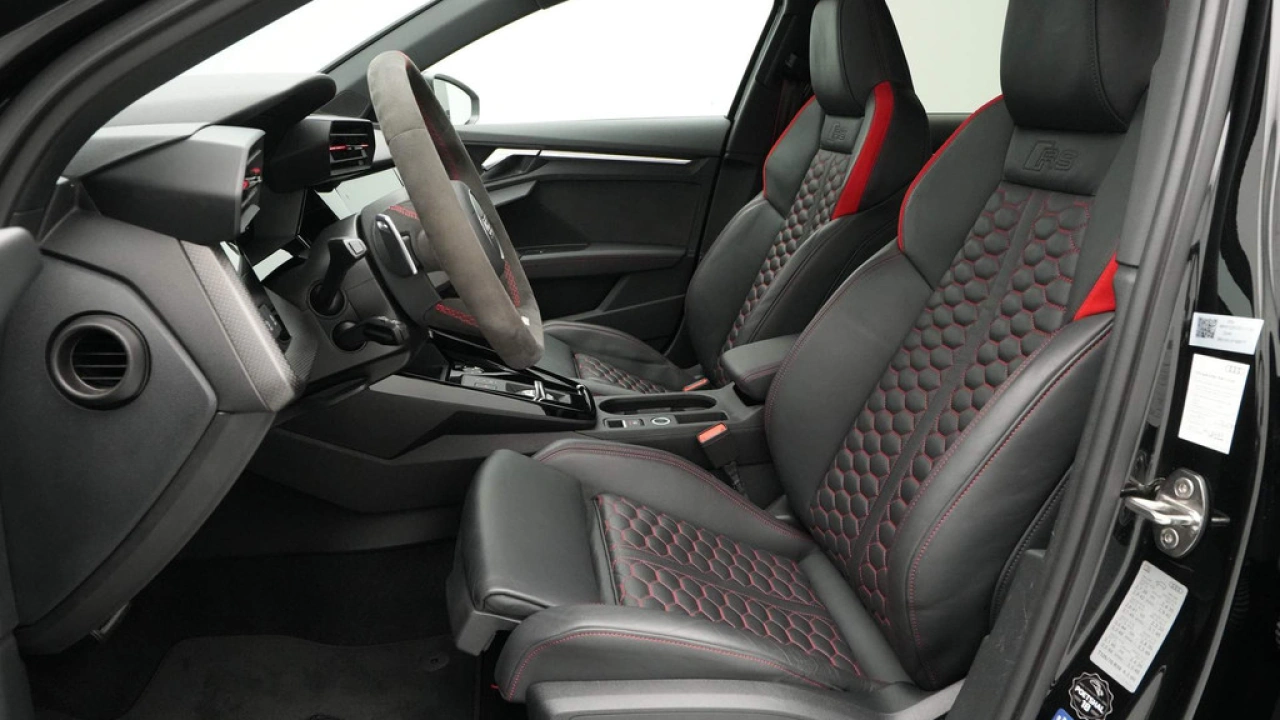 Audi RS3 Limousine 2.5 TFSI RS 3 Quattro
