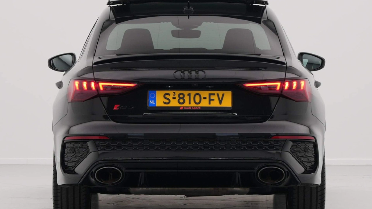 Audi RS3 Limousine 2.5 TFSI RS 3 Quattro