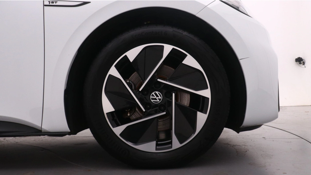 Volkswagen ID.3 First 58 kWh 204pk SOH 89% Navigatie