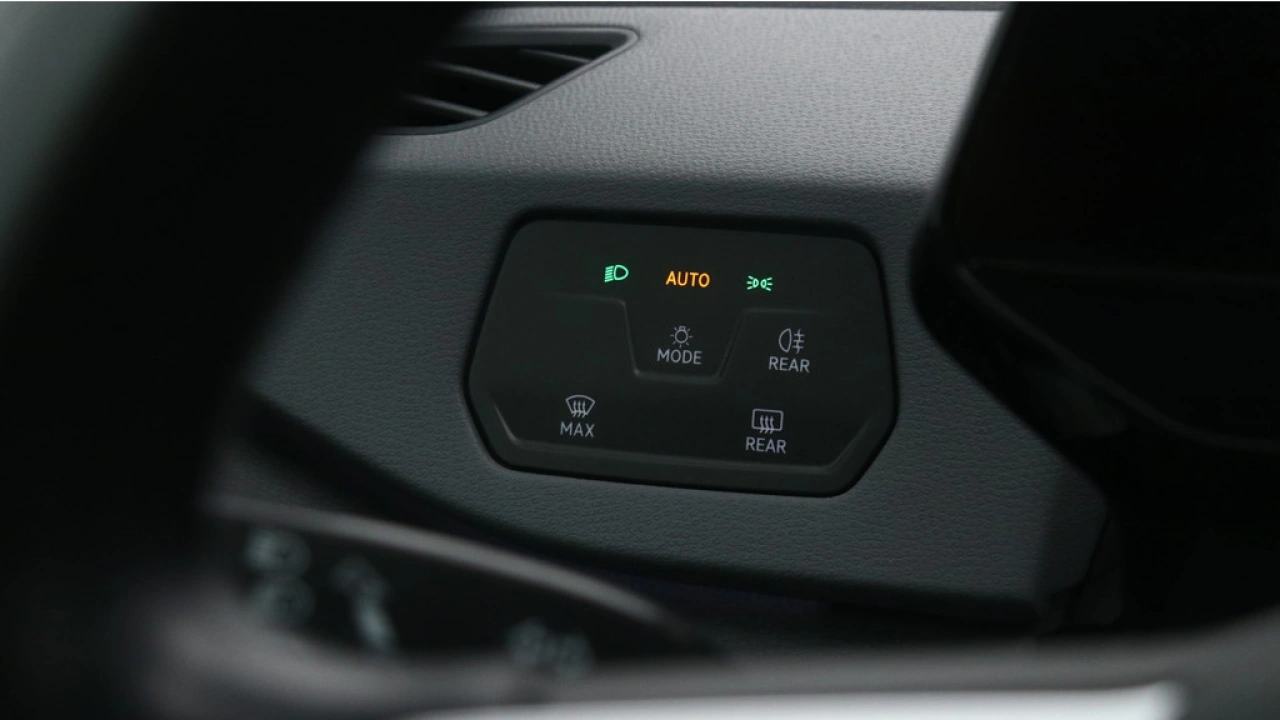 Volkswagen ID.3 First 58 kWh 204pk SOH 89% Navigatie