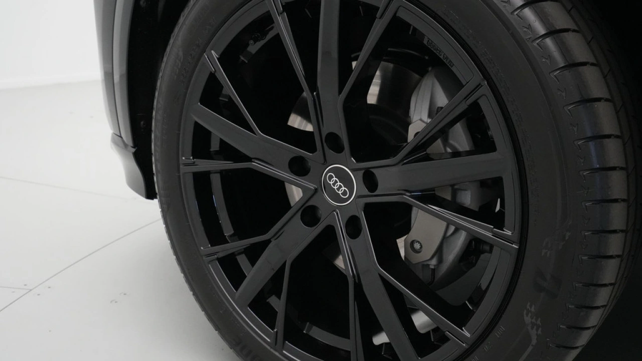 Audi Q6 e-tron edition 83 kWh