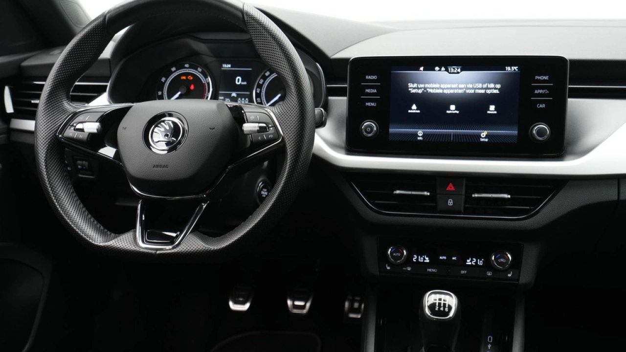 Škoda Kamiq 1.0 TSI 115pk Sport Business