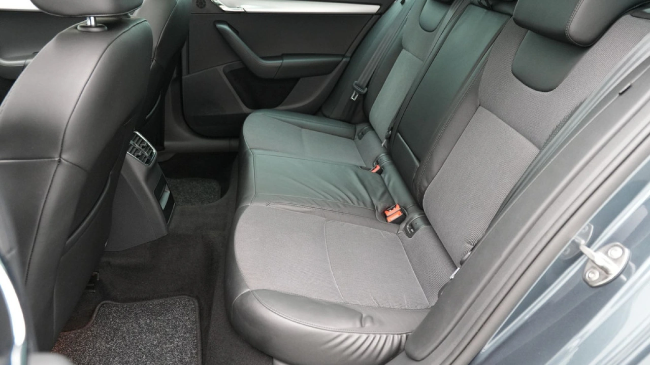 Škoda Octavia Combi 1.5 TSI 150pk DSG Greentech Business Edition