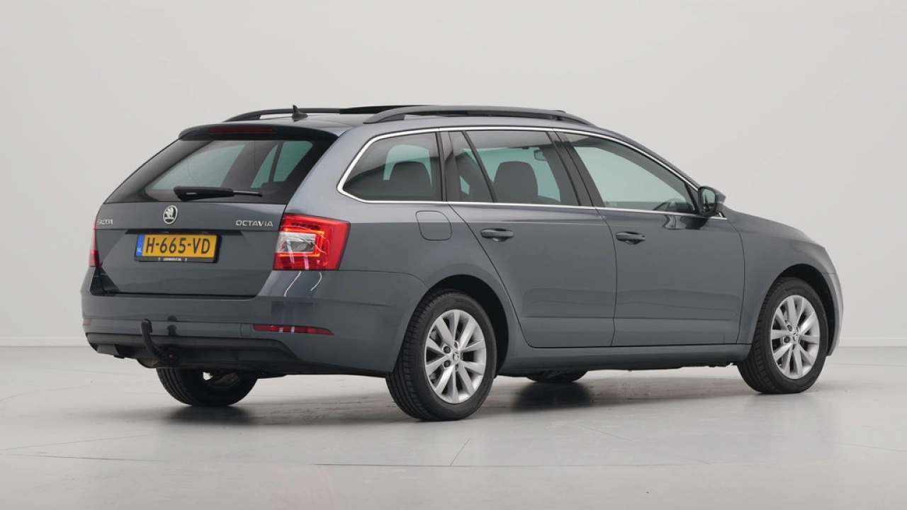 Škoda Octavia Combi 1.5 TSI 150pk DSG Greentech Business Edition