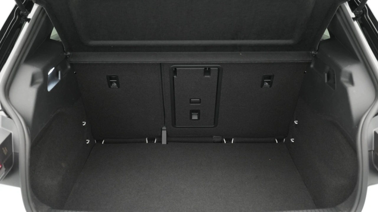 Volkswagen ID.3 First Plus 58 kWh 204pk