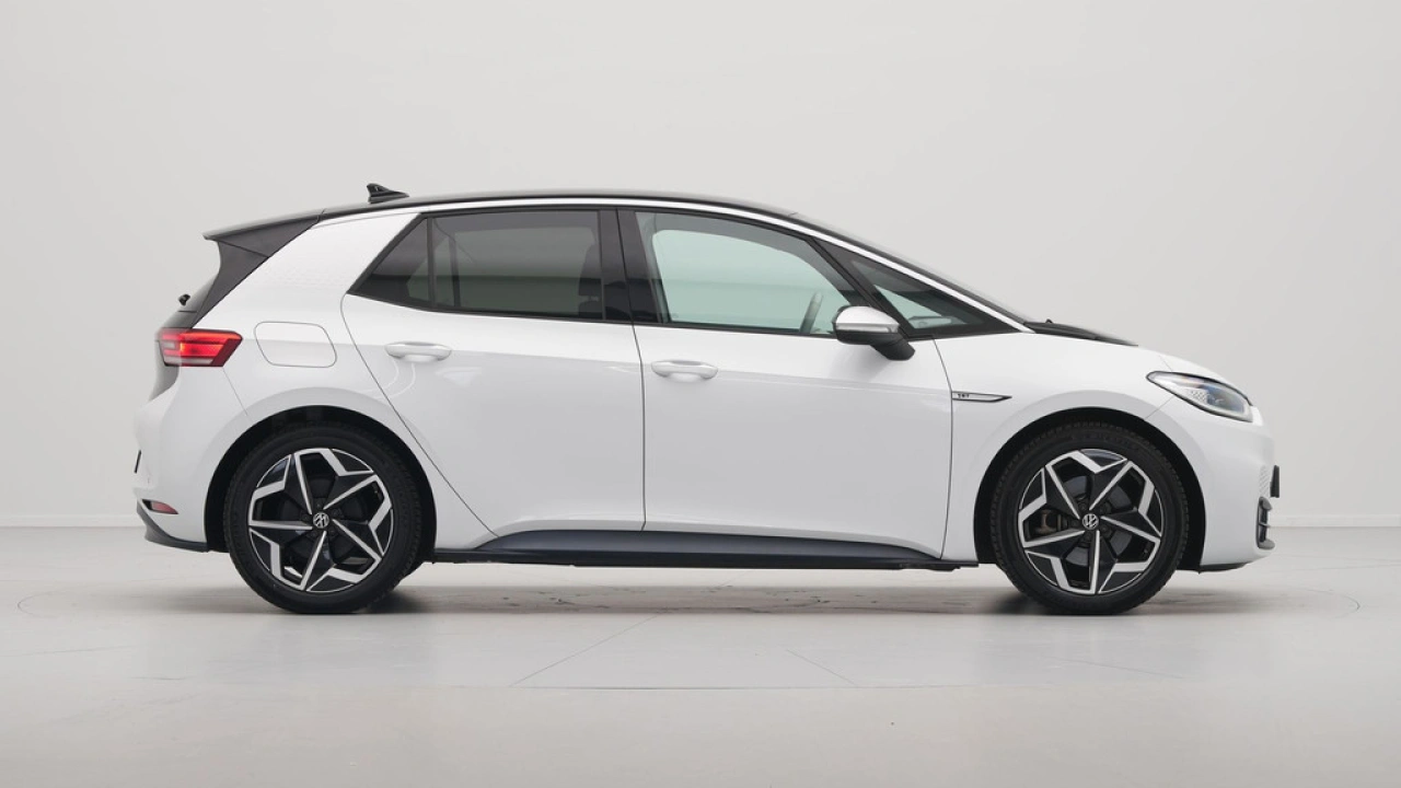 Volkswagen ID.3 First Plus 58 kWh 204pk