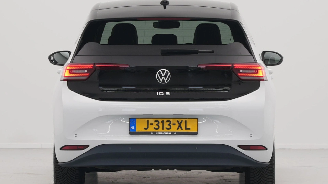 Volkswagen ID.3 First Plus 58 kWh 204pk