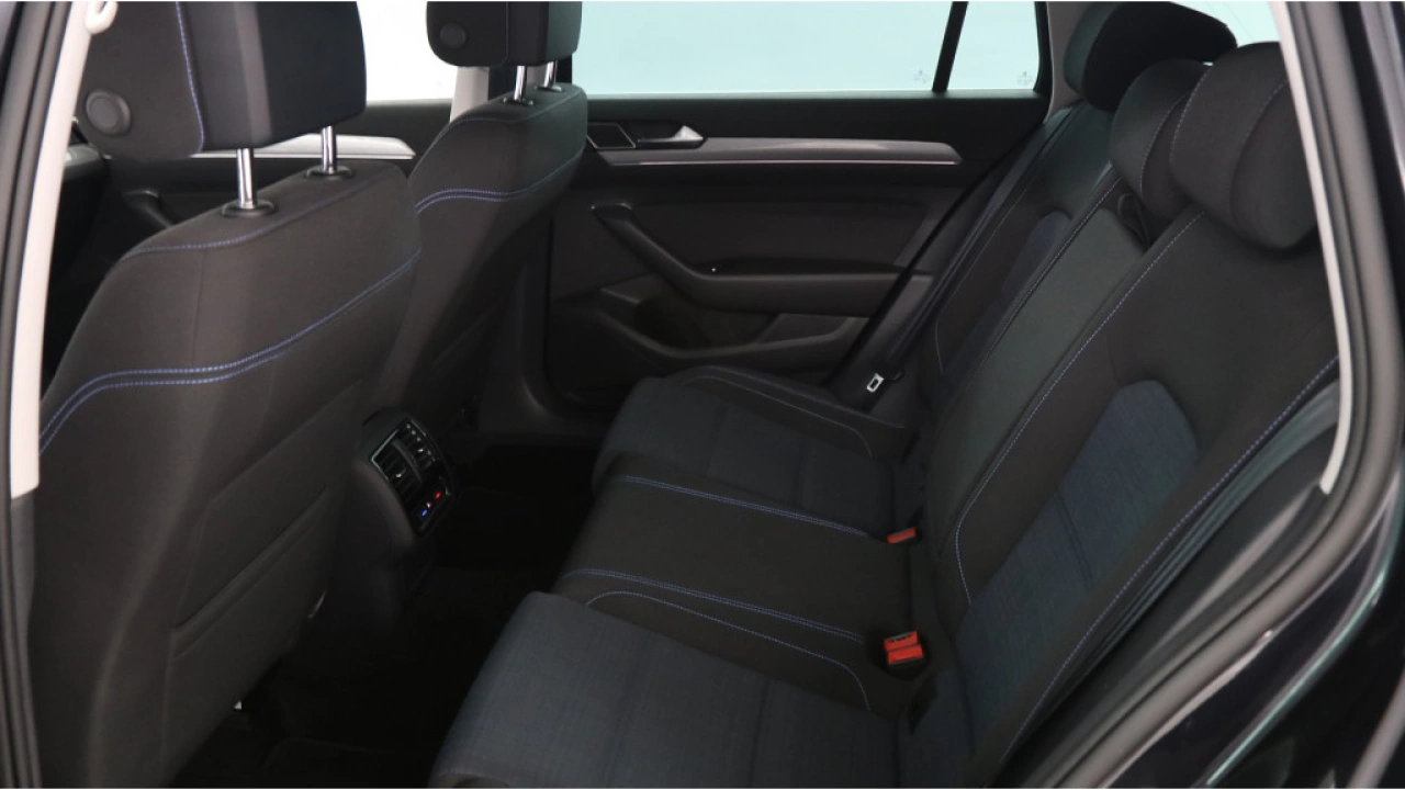 Volkswagen Passat Variant GTE 1.4 TSI eHybrid 218pk PHEV Business