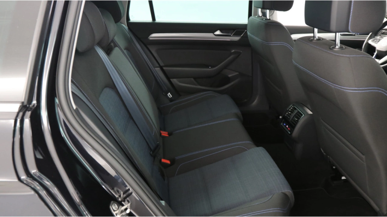 Volkswagen Passat Variant GTE 1.4 TSI eHybrid 218pk PHEV Business