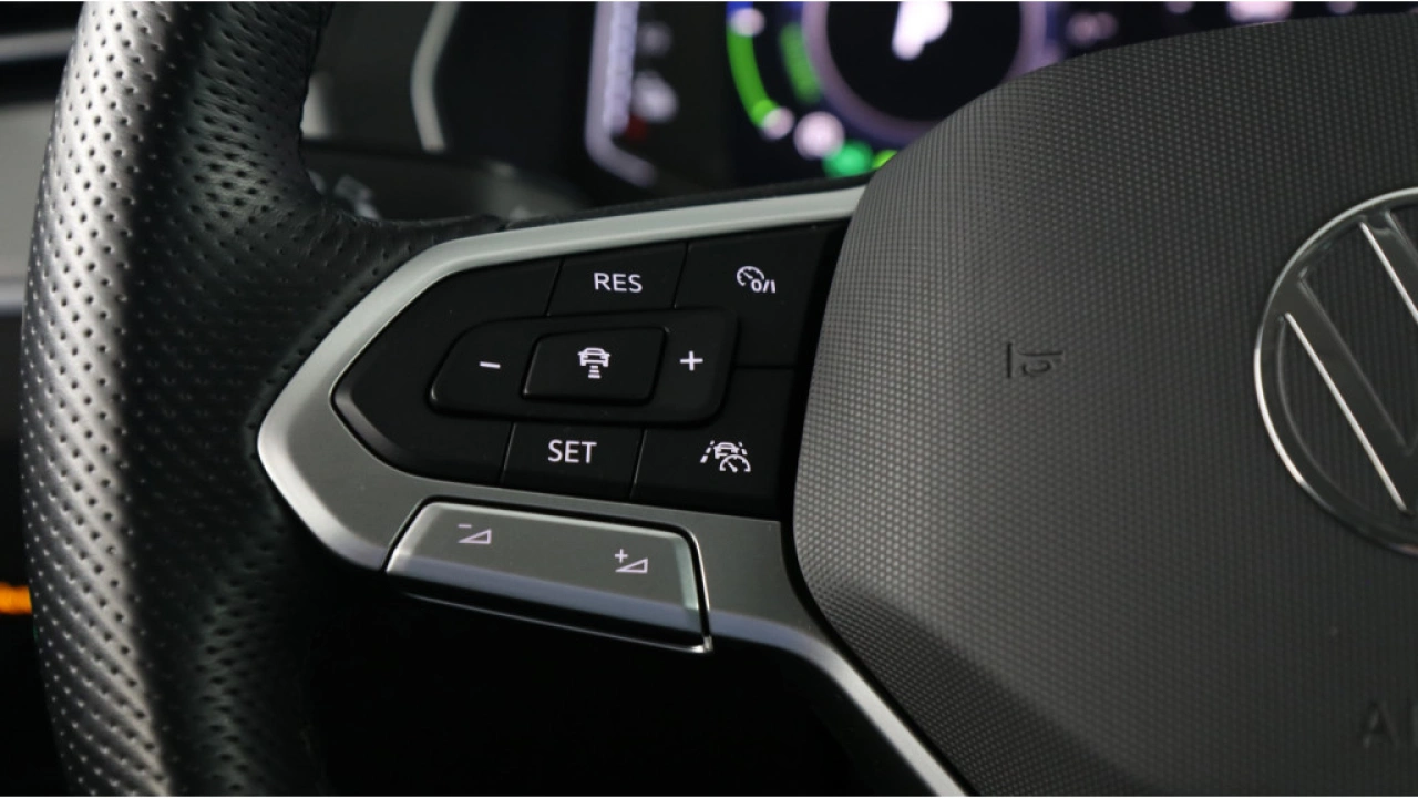 Volkswagen Passat Variant GTE 1.4 TSI eHybrid 218pk PHEV Business