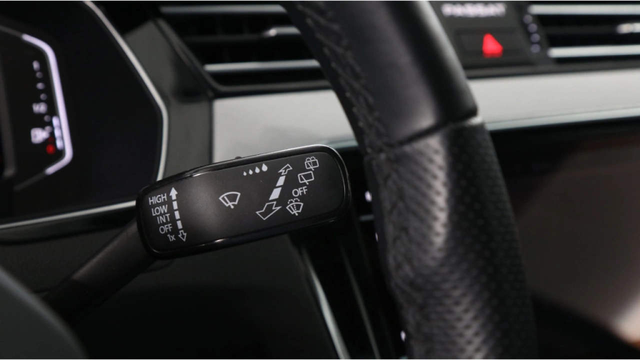 Volkswagen Passat Variant GTE 1.4 TSI eHybrid 218pk PHEV Business