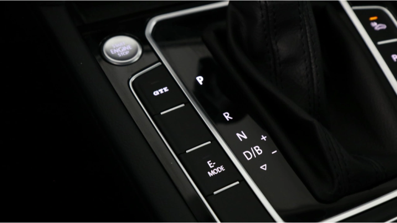 Volkswagen Passat Variant GTE 1.4 TSI eHybrid 218pk PHEV Business