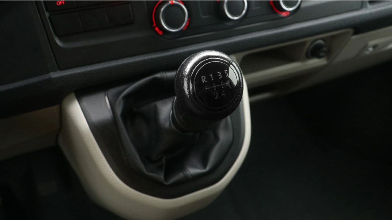 VW Bedrijfswagens Transporter L2H1 Dubbel Cabine 2.0 TDI 102pk Trendline