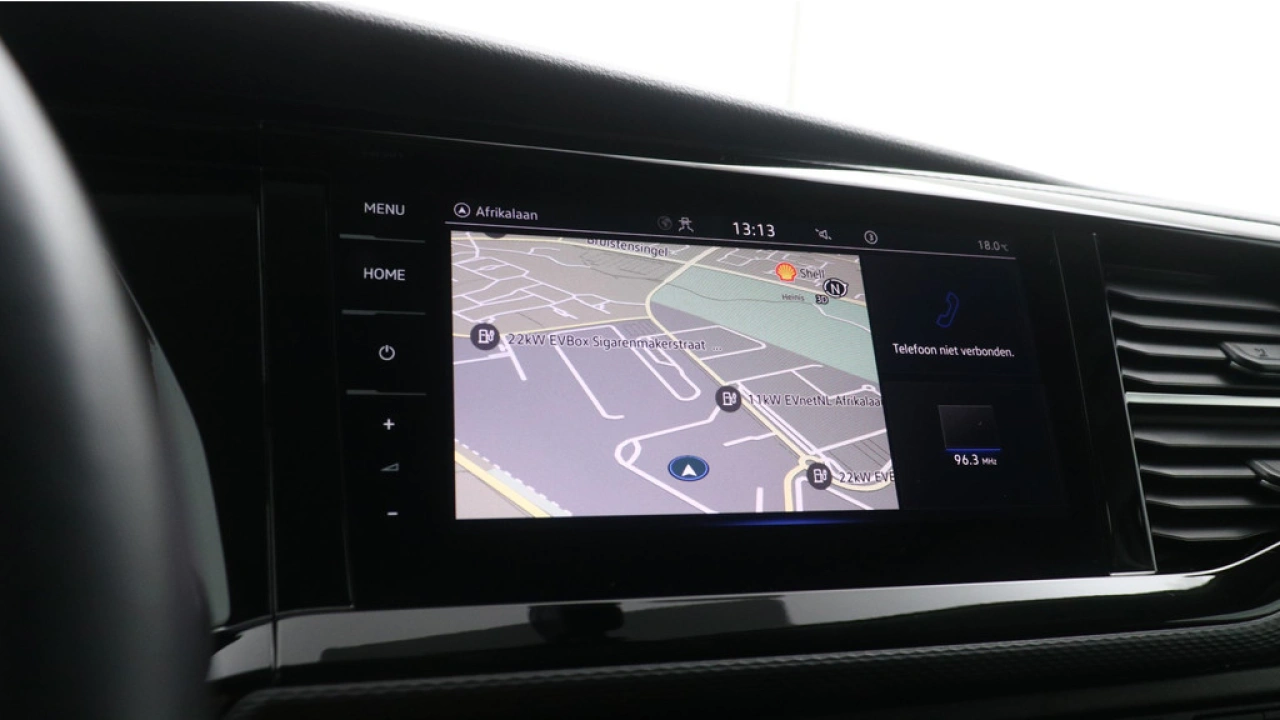 VW Bedrijfswagens Transporter L2H1 2.0 TDI 110pk Bulli