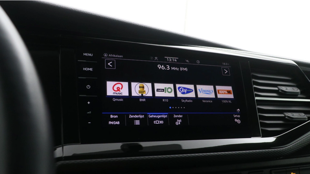 VW Bedrijfswagens Transporter L2H1 2.0 TDI 110pk Bulli