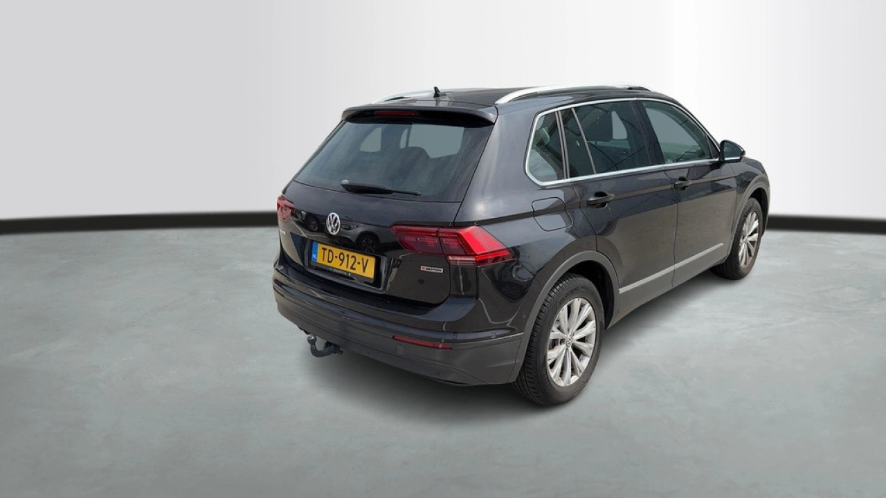 Volkswagen Tiguan 1.4 TSI 4Motion Comfortline Business | Navi | Trekhaak |