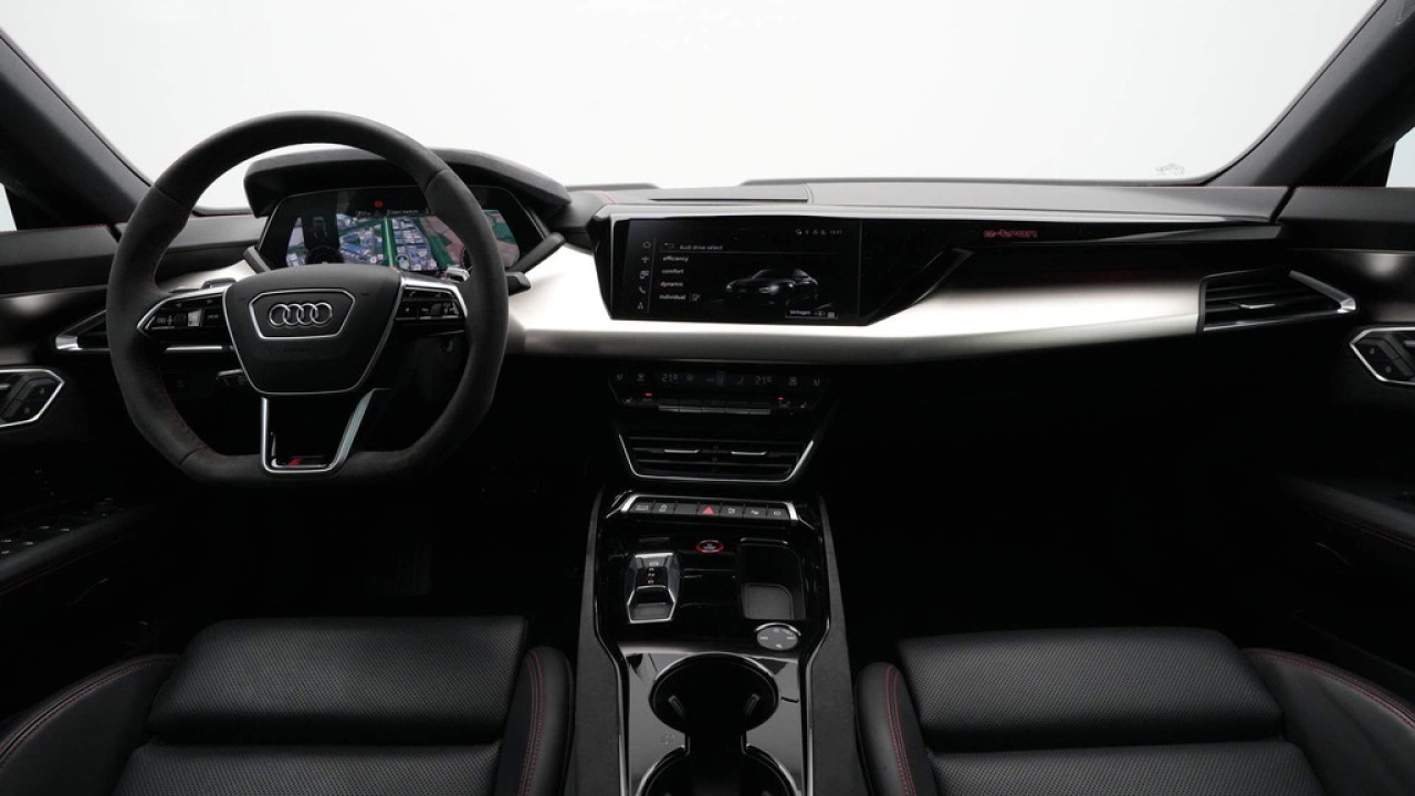 Audi e-tron GT RS 93 kWh 600pk