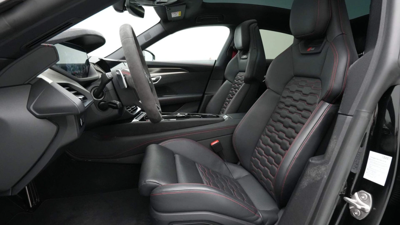 Audi e-tron GT RS 93 kWh 600pk