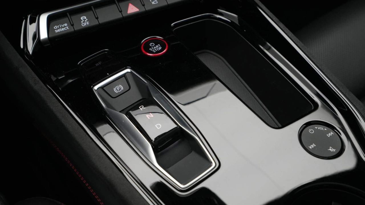 Audi e-tron GT RS 93 kWh 600pk