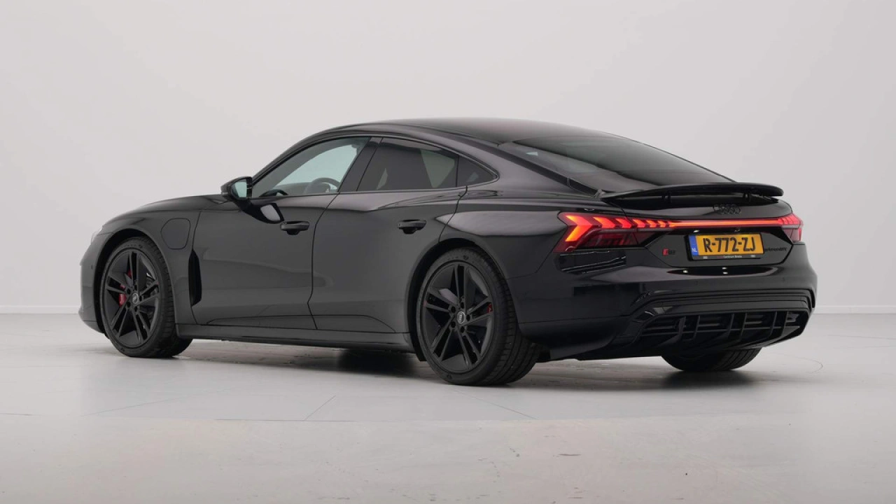 Audi e-tron GT RS 93 kWh 600pk